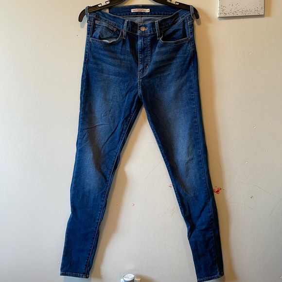 Levi’s 720 High Rise Super Skinny Jeans - Picture 3 of 10